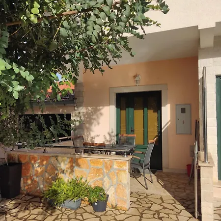 Ivana Apartment *